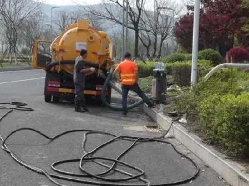 江阴专业马桶疏通、地漏疏通、下水道疏通、高压清洗