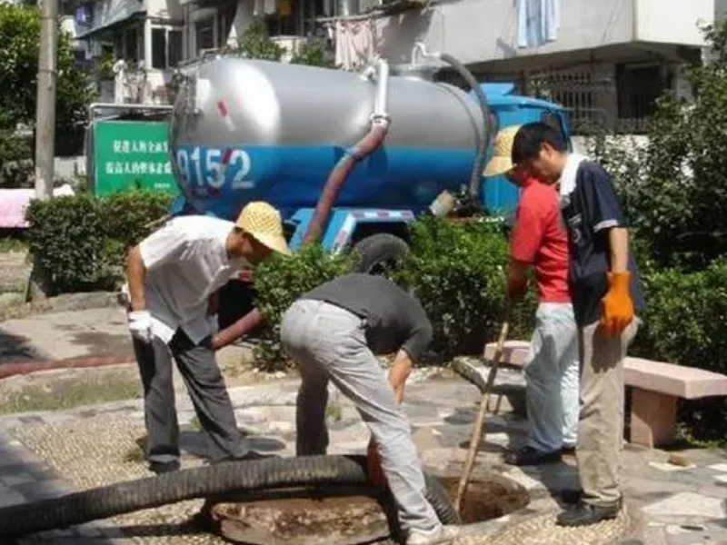 无锡江阴华士镇污水池清淤(化工厂泵房)淤泥池清理