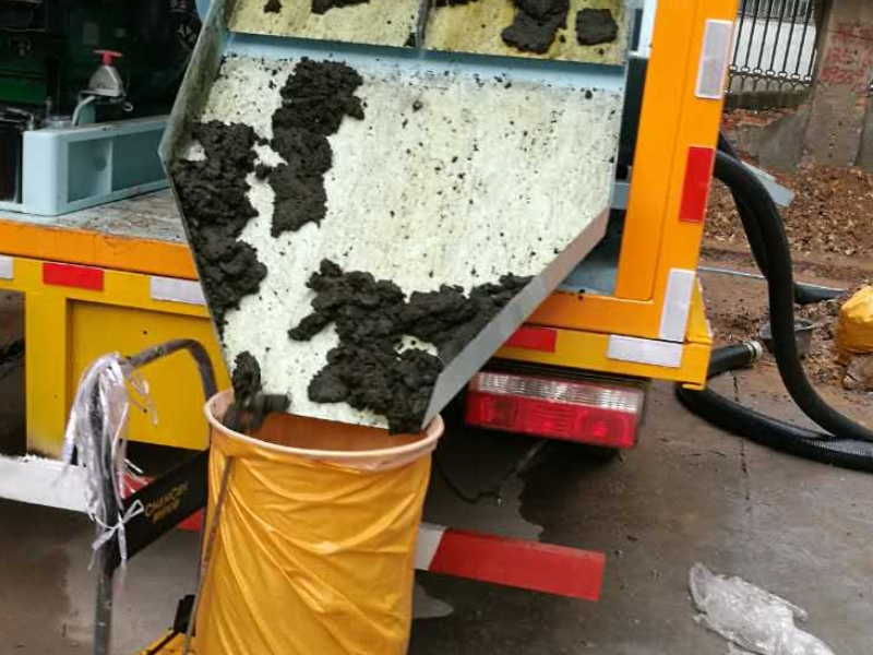 江阴管道疏通 高压清洗大型工业污水雨水管道 抽粪