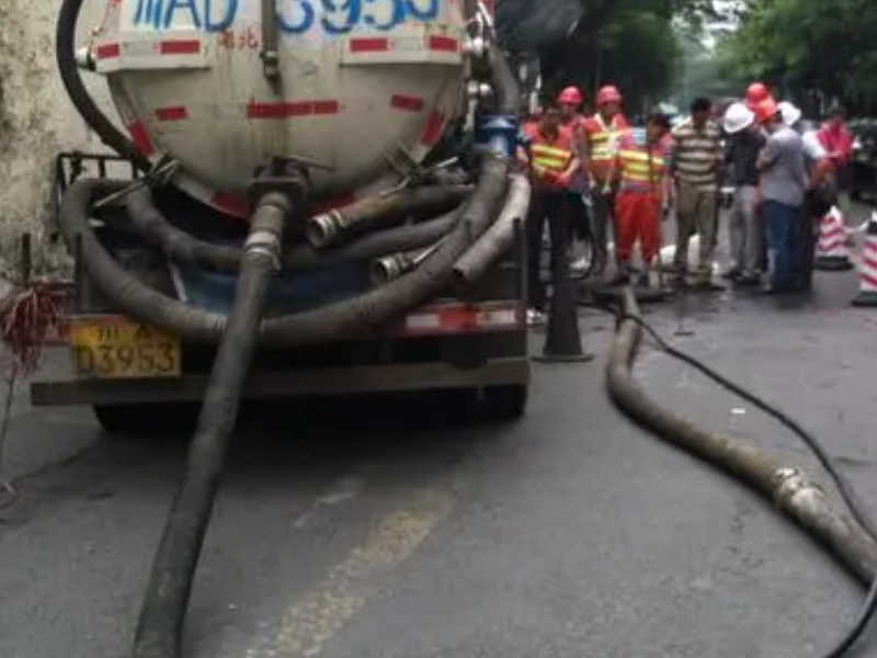 江阴市污泥管道清理 雨水管道疏通清洗公司